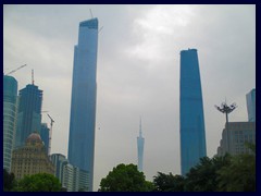 The 3 tallest structures of Guangzhou: Chow Tai Fook Centre (530m, u/c), Canton Tower (600m) and IFC (438m).